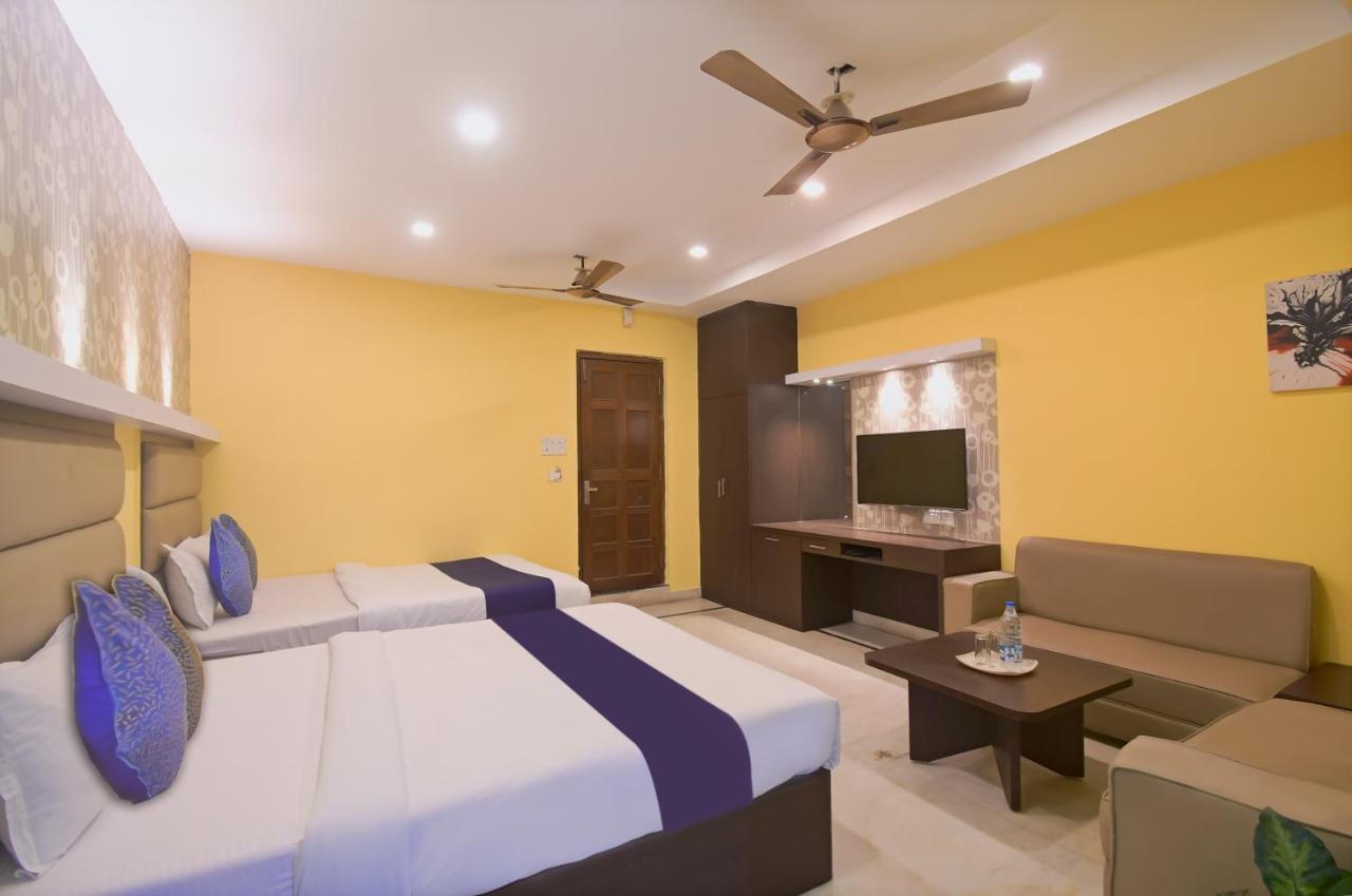Hotel Jingle Inn โกลกาตา ภายนอก รูปภาพ