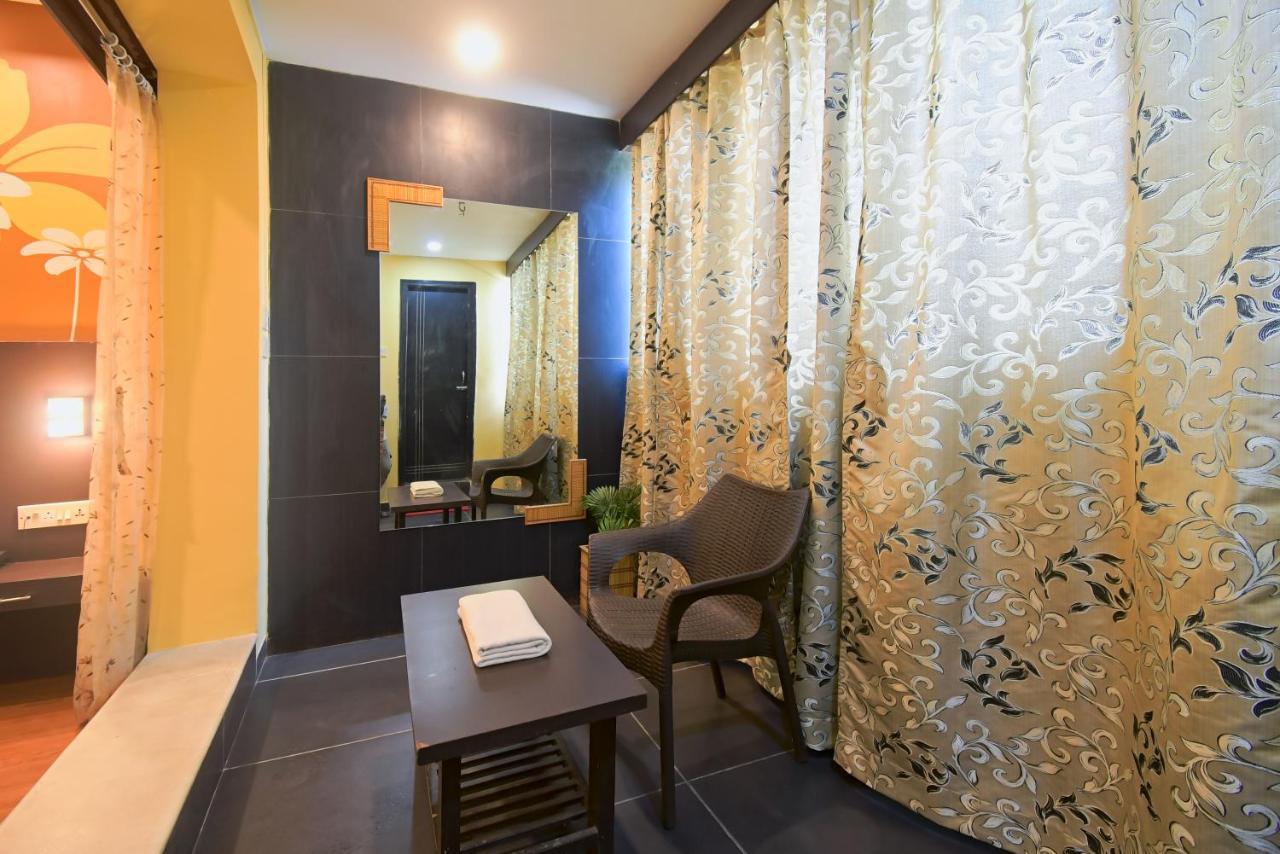 Hotel Jingle Inn โกลกาตา ภายนอก รูปภาพ